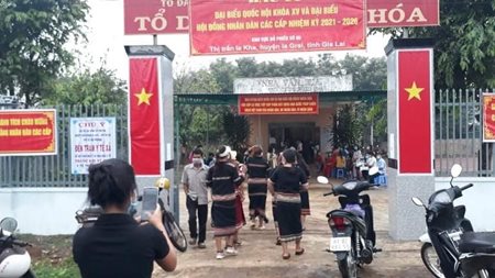 hinh-12.jpg hinh-12.jpg
