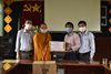 Ban trị sự Phật giáo tỉnh Gia Lai ủng hộ 100 bộ đồ bảo hộ cho Khu c...