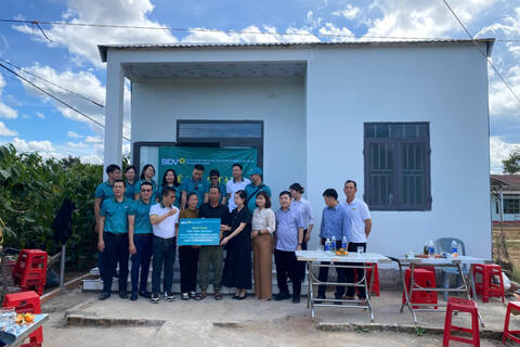 Bàn giao nhà tình thương tại làng Ô Rê 1 (xã Ia Grai)