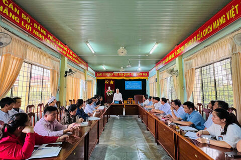 Đồng chí Lê Quang Hùng, Giám đốc Sở Y tế Gia Lai thăm và làm việc tại Trung tâm Y tế Ia Grai