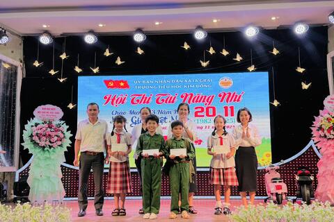 Hơn 100 tiết mục tham gia Hội thi tài năng nhí trường tiểu học Kim Đồng